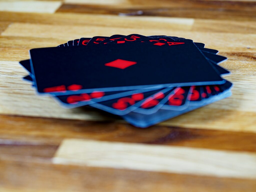 Kanaszta kártyajáték szabályok, útmutató kezdőknek és haladóknak.